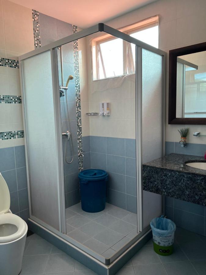 Melaka Beachfront Villa With Pool
